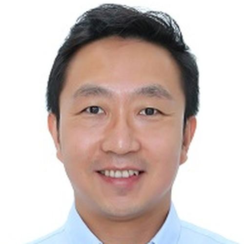 Eric Yu (Factory Manager Milk Quality & Animal Health)